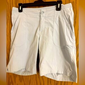Woman’s Columbia Woman’s Shorts. Color:Gray Size 12 PFG Omni shield.